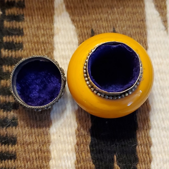 Small vintage boho jewelry / trinket holder - Picture 3 of 4